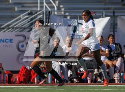 Thumbnail 2 in Coronado vs. Faith Lutheran (NIAA 5A Semifinal) photogallery.