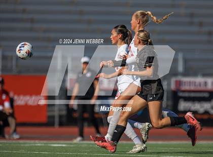 Thumbnail 3 in Coronado vs. Faith Lutheran (NIAA 5A Semifinal) photogallery.