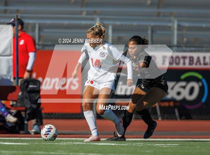 Thumbnail 1 in Coronado vs. Faith Lutheran (NIAA 5A Semifinal) photogallery.