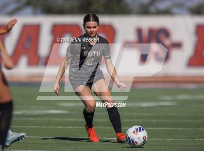 Thumbnail 3 in Coronado vs. Faith Lutheran (NIAA 5A Semifinal) photogallery.