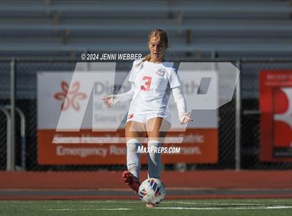 Thumbnail 2 in Coronado vs. Faith Lutheran (NIAA 5A Semifinal) photogallery.