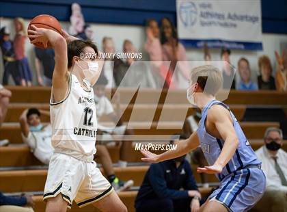 Thumbnail 1 in Mater Dei @ Althoff Catholic photogallery.