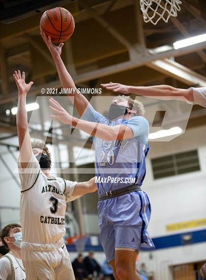 Thumbnail 1 in Mater Dei @ Althoff Catholic photogallery.