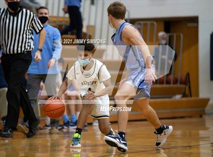 Thumbnail 2 in Mater Dei @ Althoff Catholic photogallery.