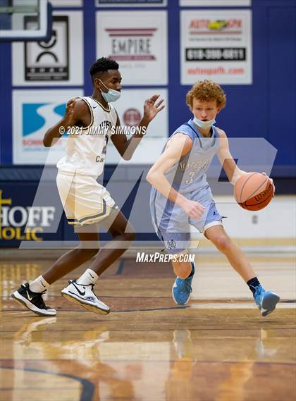 Thumbnail 2 in Mater Dei @ Althoff Catholic photogallery.