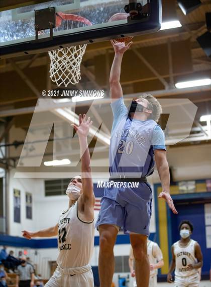 Thumbnail 3 in Mater Dei @ Althoff Catholic photogallery.