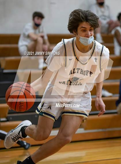 Thumbnail 2 in Mater Dei @ Althoff Catholic photogallery.