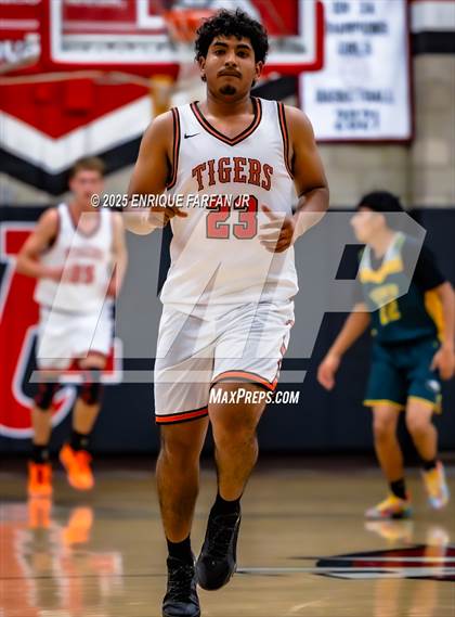 Thumbnail 2 in Chaffey vs. Eisenhower photogallery.