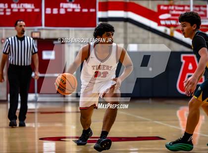 Thumbnail 1 in Chaffey vs. Eisenhower photogallery.