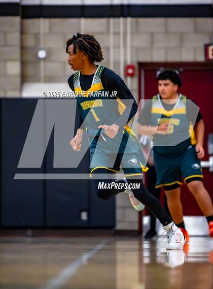 Thumbnail 2 in Chaffey vs. Eisenhower photogallery.