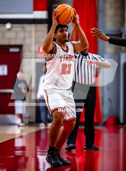 Thumbnail 1 in Chaffey vs. Eisenhower photogallery.