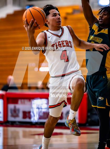 Thumbnail 1 in Chaffey vs. Eisenhower photogallery.