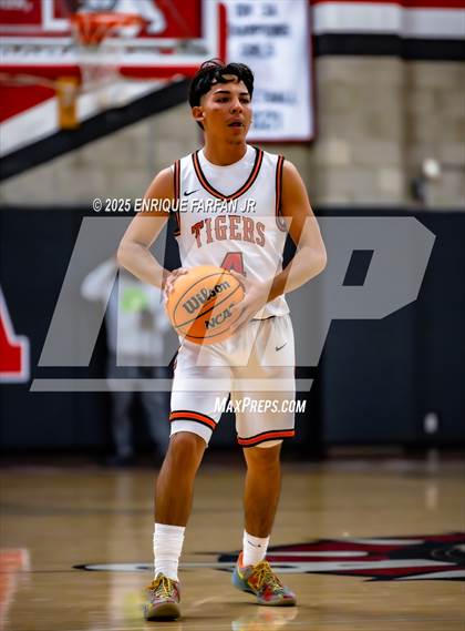 Thumbnail 1 in Chaffey vs. Eisenhower photogallery.