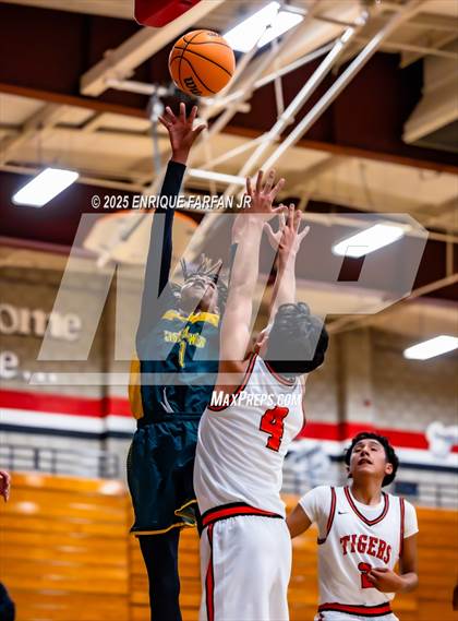 Thumbnail 2 in Chaffey vs. Eisenhower photogallery.