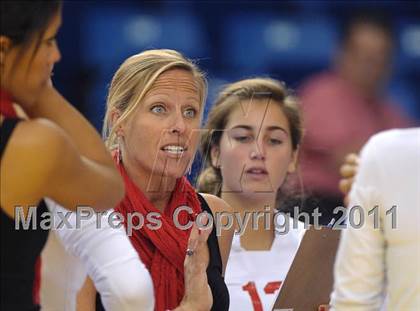 Thumbnail 1 in Cathedral Catholic vs. Campolindo (CIF State D3 Final) photogallery.