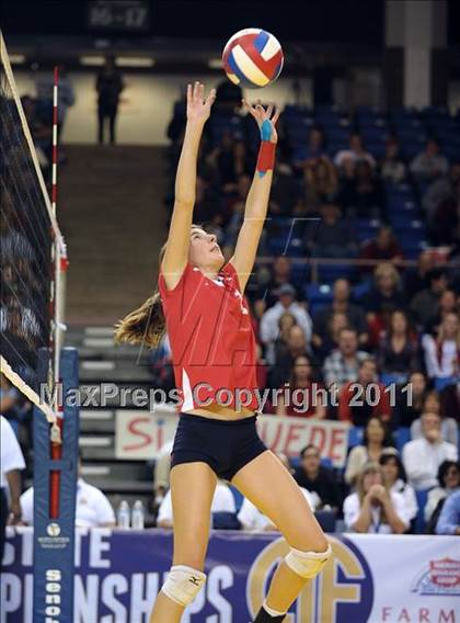 Thumbnail 1 in Cathedral Catholic vs. Campolindo (CIF State D3 Final) photogallery.