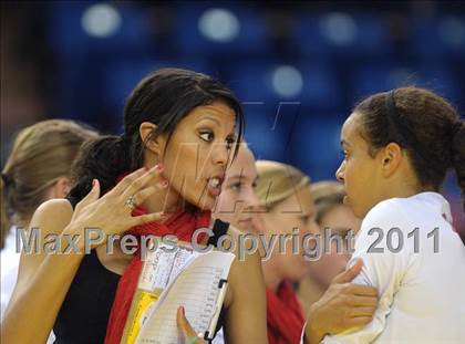 Thumbnail 1 in Cathedral Catholic vs. Campolindo (CIF State D3 Final) photogallery.
