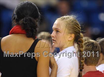 Thumbnail 1 in Cathedral Catholic vs. Campolindo (CIF State D3 Final) photogallery.