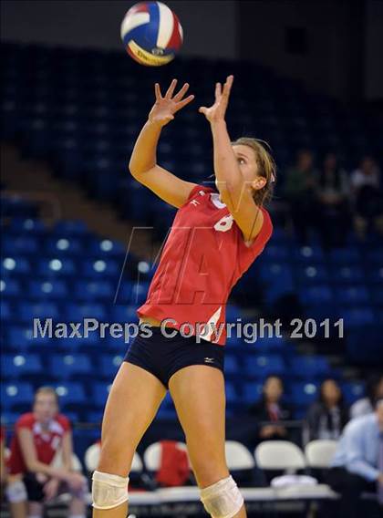Thumbnail 1 in Cathedral Catholic vs. Campolindo (CIF State D3 Final) photogallery.