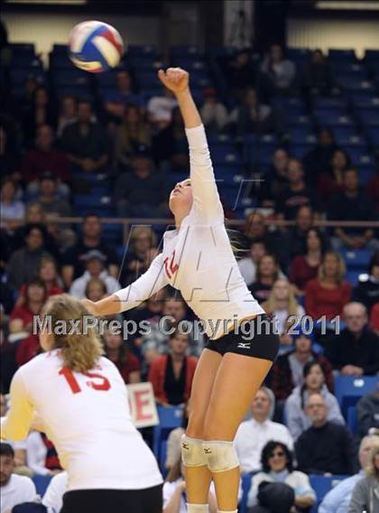Thumbnail 1 in Cathedral Catholic vs. Campolindo (CIF State D3 Final) photogallery.