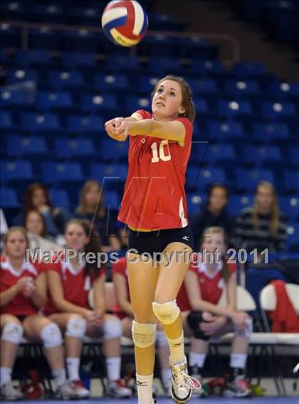 Thumbnail 2 in Cathedral Catholic vs. Campolindo (CIF State D3 Final) photogallery.