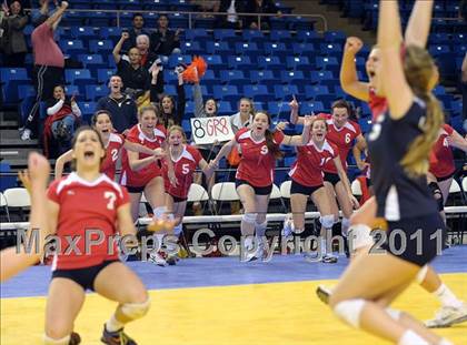 Thumbnail 3 in Cathedral Catholic vs. Campolindo (CIF State D3 Final) photogallery.