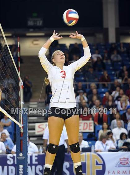 Thumbnail 1 in Cathedral Catholic vs. Campolindo (CIF State D3 Final) photogallery.