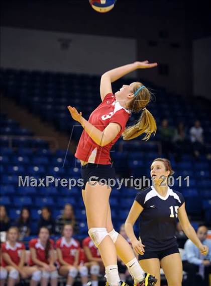 Thumbnail 2 in Cathedral Catholic vs. Campolindo (CIF State D3 Final) photogallery.