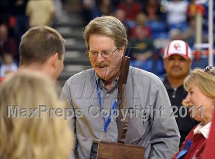 Thumbnail 1 in Cathedral Catholic vs. Campolindo (CIF State D3 Final) photogallery.