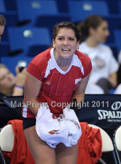 Thumbnail 2 in Cathedral Catholic vs. Campolindo (CIF State D3 Final) photogallery.