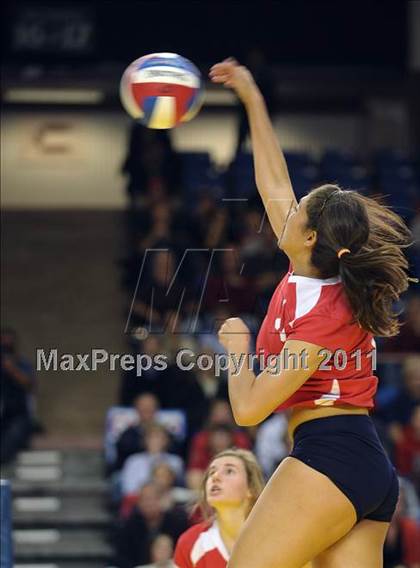 Thumbnail 3 in Cathedral Catholic vs. Campolindo (CIF State D3 Final) photogallery.