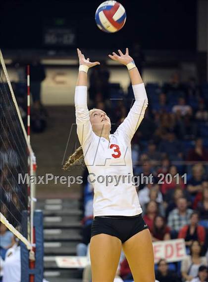 Thumbnail 2 in Cathedral Catholic vs. Campolindo (CIF State D3 Final) photogallery.