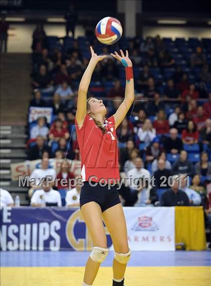 Thumbnail 1 in Cathedral Catholic vs. Campolindo (CIF State D3 Final) photogallery.