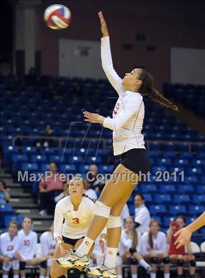 Thumbnail 3 in Cathedral Catholic vs. Campolindo (CIF State D3 Final) photogallery.
