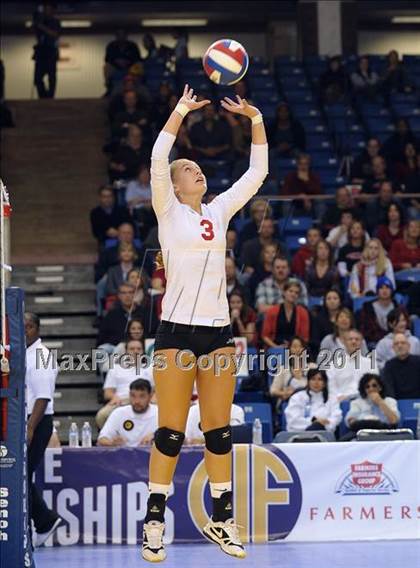 Thumbnail 3 in Cathedral Catholic vs. Campolindo (CIF State D3 Final) photogallery.