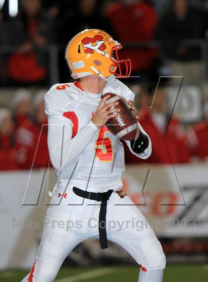 Thumbnail 3 in Mater Dei v Mission Viejo (CIF SS Playoff) photogallery.