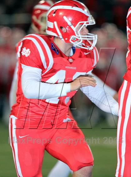 Thumbnail 2 in Mater Dei v Mission Viejo (CIF SS Playoff) photogallery.