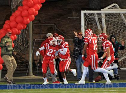 Thumbnail 2 in Mater Dei v Mission Viejo (CIF SS Playoff) photogallery.