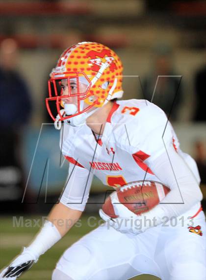 Thumbnail 2 in Mater Dei v Mission Viejo (CIF SS Playoff) photogallery.