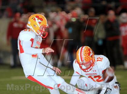 Thumbnail 3 in Mater Dei v Mission Viejo (CIF SS Playoff) photogallery.
