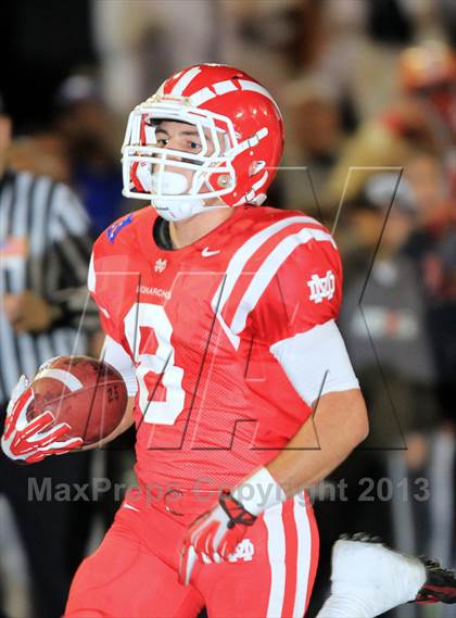 Thumbnail 1 in Mater Dei v Mission Viejo (CIF SS Playoff) photogallery.