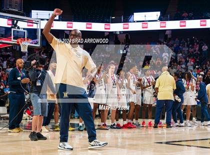 Thumbnail 2 in Farmville Central vs Reidsville (NCHSAA 2A Final Awards) photogallery.