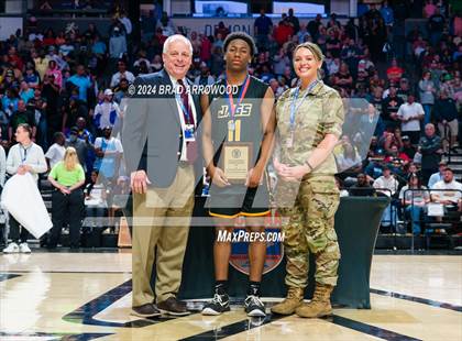 Thumbnail 3 in Farmville Central vs Reidsville (NCHSAA 2A Final Awards) photogallery.