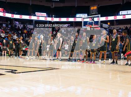 Thumbnail 2 in Farmville Central vs Reidsville (NCHSAA 2A Final Awards) photogallery.