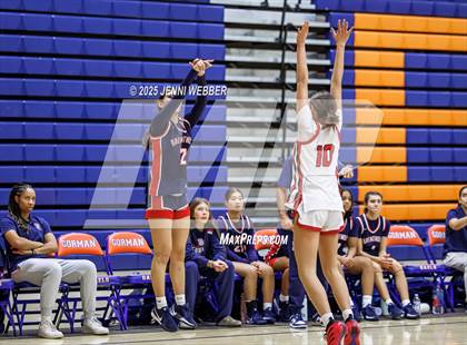 Thumbnail 3 in Brentwood School vs. Coronado (Las Vegas Thanksgiving Showcase) photogallery.