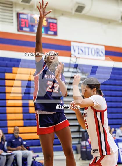 Thumbnail 3 in Brentwood School vs. Coronado (Las Vegas Thanksgiving Showcase) photogallery.