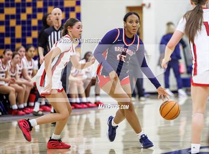 Thumbnail 1 in Brentwood School vs. Coronado (Las Vegas Thanksgiving Showcase) photogallery.