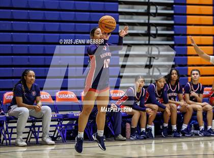 Thumbnail 3 in Brentwood School vs. Coronado (Las Vegas Thanksgiving Showcase) photogallery.