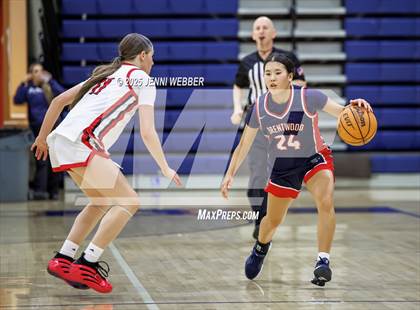 Thumbnail 3 in Brentwood School vs. Coronado (Las Vegas Thanksgiving Showcase) photogallery.
