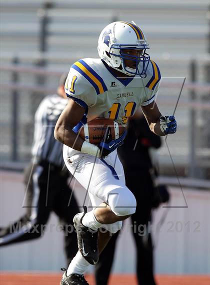 Thumbnail 2 in Frisco vs. Samuell (UIL 4A Division 1 Area Playoff) photogallery.